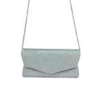 Ezüst színű női alkalmi táska, lecsatolható lánccal.