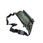 Zöld férfi övtáska nagy zsebekkel.