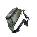 Zöld férfi övtáska nagy zsebekkel.