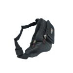 Férfi nagyméretű övtáska hátulján zsebbel.