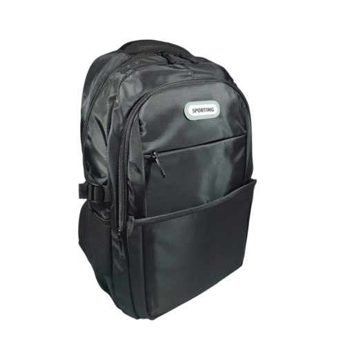 Férfi fekete hátizsák belsejében zsebekkel.