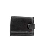 Férfi műbőr pénztárca és kártyatartó díszdobozban.