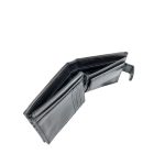 Férfi műbőr pénztárca és kártyatartó díszdobozban.