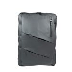 Férfi hátizsák laptoptartóval, USB kivezető nyílással.