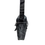  Férfi terepmintás válltáska, elején kettő zsebbel.