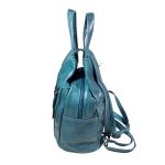 Hátizsák és válltáska egyben, összecipzározható vállpánttal.