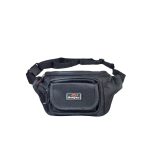 Férfi övtáska tépőzáras zsebbel az elején.