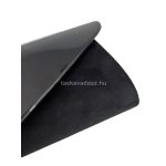 Fekete női alkalmi táska, bársony-lakkozott külsővel.