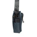 Adventurer férfi kék oldaltáska.