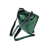 Többfunkciós női zöld táska.