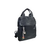 Vászon hátizsák női, zsebekkel az elején.