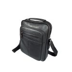 Férfi műbőr divatos válltáska.