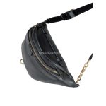 Fekete műbőr női átvetős táska, mely övtáskának is viselhető.